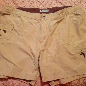 Women's Columbia Shorts